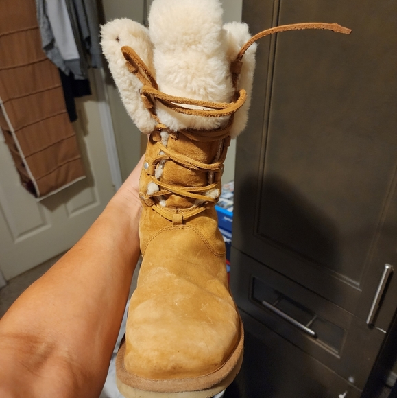 Ugg shearling lining boots - Picture 6 of 7